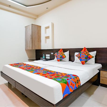 Fabhotel Regent Inn - Nr Skywalk Bridge Pimpri-Chinchwad Eksteriør billede