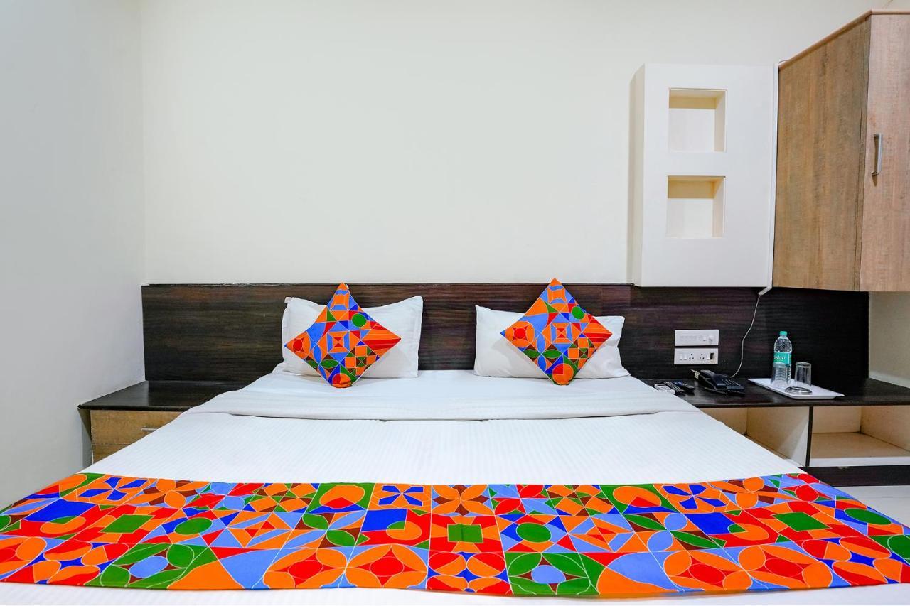 Fabhotel Regent Inn - Nr Skywalk Bridge Pimpri-Chinchwad Eksteriør billede