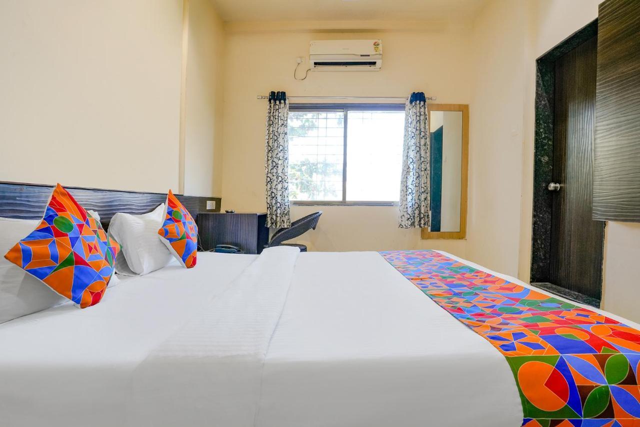 Fabhotel Regent Inn - Nr Skywalk Bridge Pimpri-Chinchwad Eksteriør billede