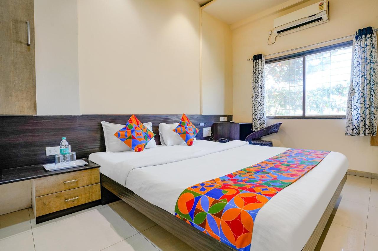 Fabhotel Regent Inn - Nr Skywalk Bridge Pimpri-Chinchwad Eksteriør billede